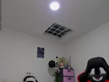 Girls: Stay up-to-date with the latest immersive cam streams gallery and try the most sensual entertainers flaunt their aroused bushes and steaming hot physiques as they lay bare and cum.