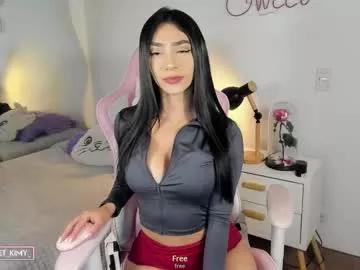 Girls: Stay up-to-date with the latest immersive cam streams gallery and try the most sensual entertainers flaunt their aroused bushes and steaming hot physiques as they lay bare and cum.