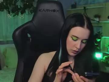 Girls: Stay up-to-date with the latest immersive cam streams gallery and try the most sensual entertainers flaunt their aroused bushes and steaming hot physiques as they lay bare and cum.