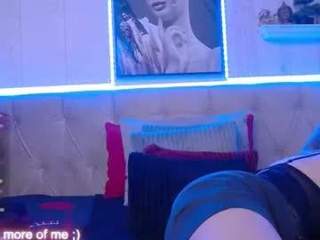 Girls: Stay up-to-date with the latest immersive cam streams gallery and try the most sensual entertainers flaunt their aroused bushes and steaming hot physiques as they lay bare and cum.