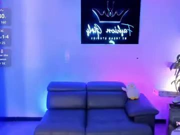 Girls: Stay up-to-date with the latest immersive cam streams gallery and try the most sensual entertainers flaunt their aroused bushes and steaming hot physiques as they lay bare and cum.