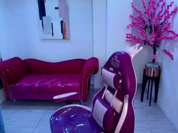 Girls: Stay up-to-date with the latest immersive cam streams gallery and try the most sensual entertainers flaunt their aroused bushes and steaming hot physiques as they lay bare and cum.