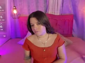 Girls: Stay up-to-date with the latest immersive cam streams gallery and try the most sensual entertainers flaunt their aroused bushes and steaming hot physiques as they lay bare and cum.