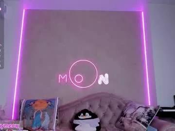Girls: Stay up-to-date with the latest immersive cam streams gallery and try the most sensual entertainers flaunt their aroused bushes and steaming hot physiques as they lay bare and cum.