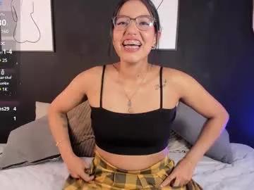 Girls: Stay up-to-date with the latest immersive cam streams gallery and try the most sensual entertainers flaunt their aroused bushes and steaming hot physiques as they lay bare and cum.