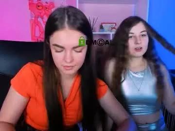 Girls: Stay up-to-date with the latest immersive cam streams gallery and try the most sensual entertainers flaunt their aroused bushes and steaming hot physiques as they lay bare and cum.