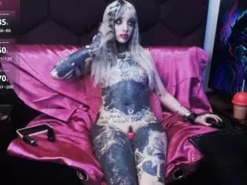 Girls: Stay up-to-date with the latest immersive cam streams gallery and try the most sensual entertainers flaunt their aroused bushes and steaming hot physiques as they lay bare and cum.