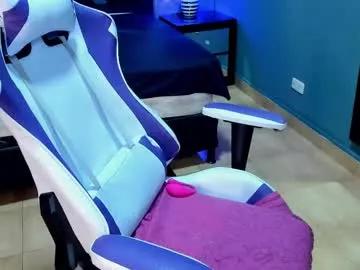 Girls: Stay up-to-date with the latest immersive cam streams gallery and try the most sensual entertainers flaunt their aroused bushes and steaming hot physiques as they lay bare and cum.