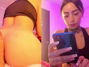 Girls: Stay up-to-date with the latest immersive cam streams gallery and try the most sensual entertainers flaunt their aroused bushes and steaming hot physiques as they lay bare and cum.
