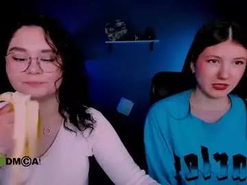 Girls: Stay up-to-date with the latest immersive cam streams gallery and try the most sensual entertainers flaunt their aroused bushes and steaming hot physiques as they lay bare and cum.