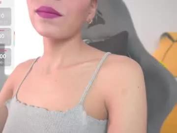 Girls: Stay up-to-date with the latest immersive cam streams gallery and try the most sensual entertainers flaunt their aroused bushes and steaming hot physiques as they lay bare and cum.