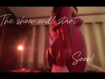 Girls: Stay up-to-date with the latest immersive cam streams gallery and try the most sensual entertainers flaunt their aroused bushes and steaming hot physiques as they lay bare and cum.