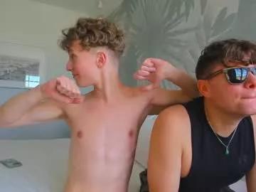 Release your inner kinks and check out real-life guys strippers as they go about their daily activities, from discussing and laying bare to silly moments on cam.