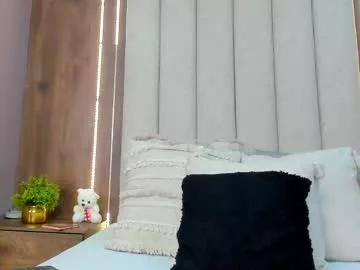 Girls: Stay up-to-date with the latest immersive cam streams gallery and try the most sensual entertainers flaunt their aroused bushes and steaming hot physiques as they lay bare and cum.