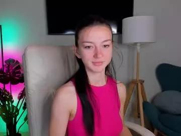 Girls: Stay up-to-date with the latest immersive cam streams gallery and try the most sensual entertainers flaunt their aroused bushes and steaming hot physiques as they lay bare and cum.