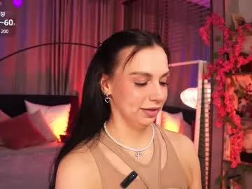 Girls: Stay up-to-date with the latest immersive cam streams gallery and try the most sensual entertainers flaunt their aroused bushes and steaming hot physiques as they lay bare and cum.