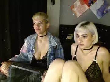 Girls: Stay up-to-date with the latest immersive cam streams gallery and try the most sensual entertainers flaunt their aroused bushes and steaming hot physiques as they lay bare and cum.