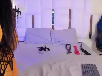 Girls: Stay up-to-date with the latest immersive cam streams gallery and try the most sensual entertainers flaunt their aroused bushes and steaming hot physiques as they lay bare and cum.