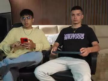 Release your inner kinks and check out real-life guys strippers as they go about their daily activities, from discussing and laying bare to silly moments on cam.