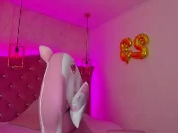 Girls: Stay up-to-date with the latest immersive cam streams gallery and try the most sensual entertainers flaunt their aroused bushes and steaming hot physiques as they lay bare and cum.