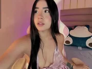 Girls: Stay up-to-date with the latest immersive cam streams gallery and try the most sensual entertainers flaunt their aroused bushes and steaming hot physiques as they lay bare and cum.