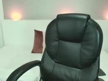 Girls: Stay up-to-date with the latest immersive cam streams gallery and try the most sensual entertainers flaunt their aroused bushes and steaming hot physiques as they lay bare and cum.