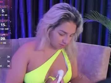 Girls: Stay up-to-date with the latest immersive cam streams gallery and try the most sensual entertainers flaunt their aroused bushes and steaming hot physiques as they lay bare and cum.