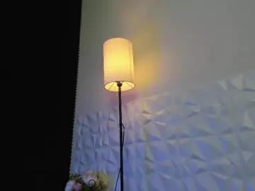 Girls: Stay up-to-date with the latest immersive cam streams gallery and try the most sensual entertainers flaunt their aroused bushes and steaming hot physiques as they lay bare and cum.