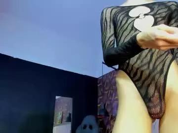 Girls: Stay up-to-date with the latest immersive cam streams gallery and try the most sensual entertainers flaunt their aroused bushes and steaming hot physiques as they lay bare and cum.