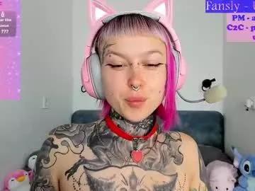Girls: Stay up-to-date with the latest immersive cam streams gallery and try the most sensual entertainers flaunt their aroused bushes and steaming hot physiques as they lay bare and cum.