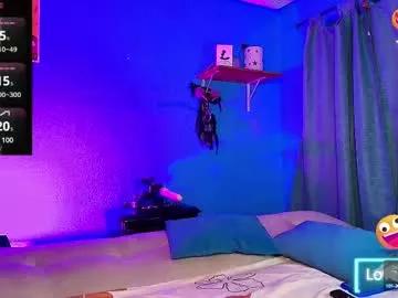 Girls: Stay up-to-date with the latest immersive cam streams gallery and try the most sensual entertainers flaunt their aroused bushes and steaming hot physiques as they lay bare and cum.