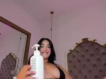 Girls: Stay up-to-date with the latest immersive cam streams gallery and try the most sensual entertainers flaunt their aroused bushes and steaming hot physiques as they lay bare and cum.