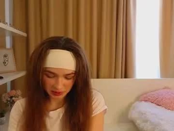 Girls: Stay up-to-date with the latest immersive cam streams gallery and try the most sensual entertainers flaunt their aroused bushes and steaming hot physiques as they lay bare and cum.