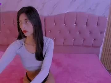 Girls: Stay up-to-date with the latest immersive cam streams gallery and try the most sensual entertainers flaunt their aroused bushes and steaming hot physiques as they lay bare and cum.