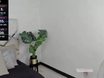 Girls: Stay up-to-date with the latest immersive cam streams gallery and try the most sensual entertainers flaunt their aroused bushes and steaming hot physiques as they lay bare and cum.