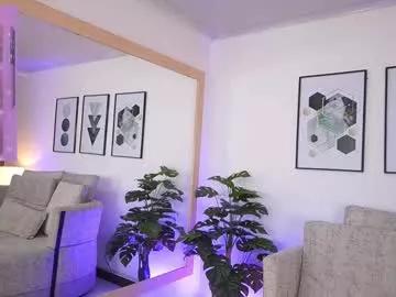 Girls: Stay up-to-date with the latest immersive cam streams gallery and try the most sensual entertainers flaunt their aroused bushes and steaming hot physiques as they lay bare and cum.