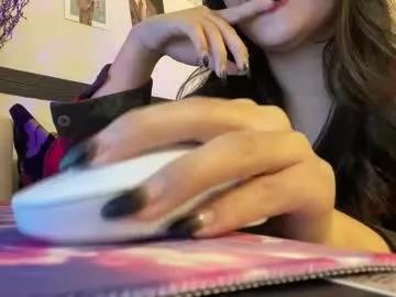 Girls: Stay up-to-date with the latest immersive cam streams gallery and try the most sensual entertainers flaunt their aroused bushes and steaming hot physiques as they lay bare and cum.