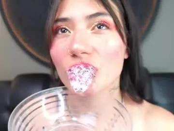 Girls: Stay up-to-date with the latest immersive cam streams gallery and try the most sensual entertainers flaunt their aroused bushes and steaming hot physiques as they lay bare and cum.