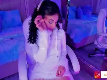 Girls: Stay up-to-date with the latest immersive cam streams gallery and try the most sensual entertainers flaunt their aroused bushes and steaming hot physiques as they lay bare and cum.