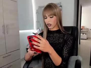 Girls: Stay up-to-date with the latest immersive cam streams gallery and try the most sensual entertainers flaunt their aroused bushes and steaming hot physiques as they lay bare and cum.