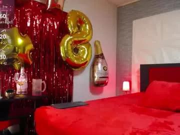 Girls: Stay up-to-date with the latest immersive cam streams gallery and try the most sensual entertainers flaunt their aroused bushes and steaming hot physiques as they lay bare and cum.