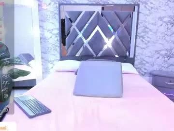 Girls: Stay up-to-date with the latest immersive cam streams gallery and try the most sensual entertainers flaunt their aroused bushes and steaming hot physiques as they lay bare and cum.