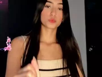 Girls: Stay up-to-date with the latest immersive cam streams gallery and try the most sensual entertainers flaunt their aroused bushes and steaming hot physiques as they lay bare and cum.