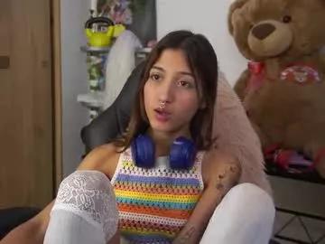 Girls: Stay up-to-date with the latest immersive cam streams gallery and try the most sensual entertainers flaunt their aroused bushes and steaming hot physiques as they lay bare and cum.