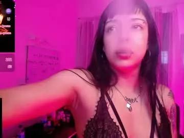 Girls: Stay up-to-date with the latest immersive cam streams gallery and try the most sensual entertainers flaunt their aroused bushes and steaming hot physiques as they lay bare and cum.