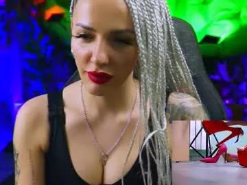Girls: Stay up-to-date with the latest immersive cam streams gallery and try the most sensual entertainers flaunt their aroused bushes and steaming hot physiques as they lay bare and cum.