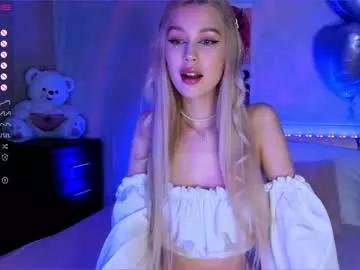 Girls: Stay up-to-date with the latest immersive cam streams gallery and try the most sensual entertainers flaunt their aroused bushes and steaming hot physiques as they lay bare and cum.