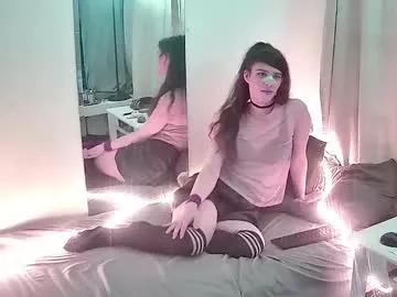 Girls: Stay up-to-date with the latest immersive cam streams gallery and try the most sensual entertainers flaunt their aroused bushes and steaming hot physiques as they lay bare and cum.