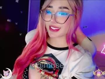 Girls: Stay up-to-date with the latest immersive cam streams gallery and try the most sensual entertainers flaunt their aroused bushes and steaming hot physiques as they lay bare and cum.