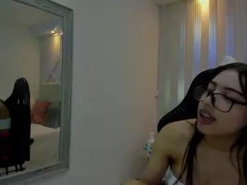 Girls: Stay up-to-date with the latest immersive cam streams gallery and try the most sensual entertainers flaunt their aroused bushes and steaming hot physiques as they lay bare and cum.
